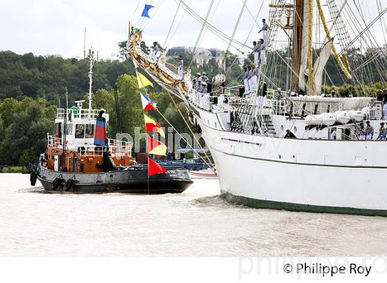 VOILIER MEXICAIN LE CUAUHTEMOC AU PORT DE BORDEAUX (33F16638.jpg)