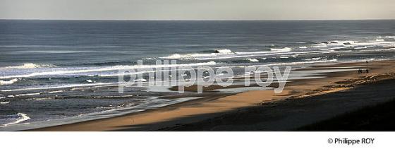 PLAGE DU MEDOC, LACANAU, COTE ATLANTIQUE, GIRONDE. (33F17240.jpg)