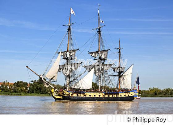 REPLIQUE DU  VAISSEAU L' HERMIONE,  A BORDEAUX, GIRONDE, AQUITAINE. (33F18220.jpg)