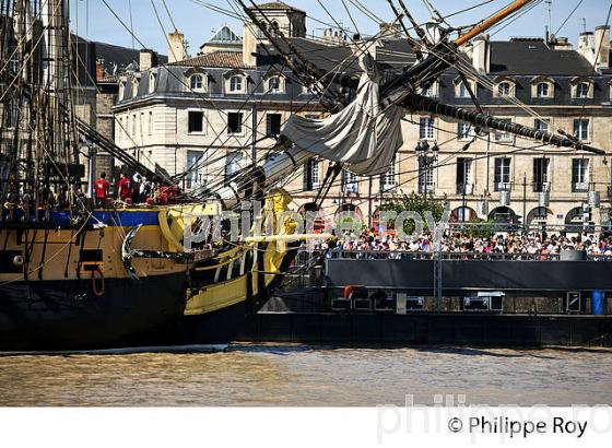 REPLIQUE DU  VAISSEAU L' HERMIONE,  A BORDEAUX, GIRONDE, AQUITAINE. (33F18414.jpg)