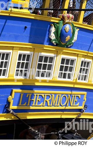 REPLIQUE DU  VAISSEAU L' HERMIONE,  A BORDEAUX, GIRONDE, AQUITAINE. (33F18621.jpg)