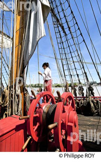 REPLIQUE DU  VAISSEAU L' HERMIONE,  A BORDEAUX, GIRONDE, AQUITAINE. (33F18632.jpg)