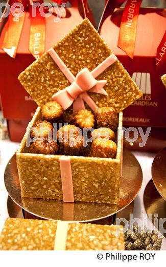 CANELES DE BORDEAUX, GIRONDE, AQUITAINE. (33F19115.jpg)