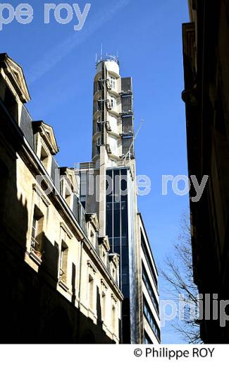 HOTEL MAMA SCHELTER, TOUR DU GAZ, QUARTIER SAINT CHRISTOLY, VILLE DE BORDEAUX, GIRONDE, AQUITAINE. (33F19506.jpg)