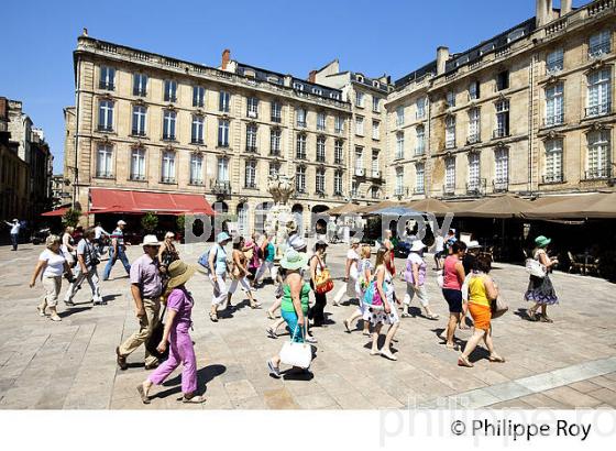 PLACE DU PARLEMENT,  QUARTIER SAINT PIERRE,  BORDEAUUX , GIRONDE. (33F19535.jpg)