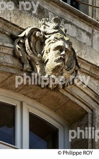 MASCARON, PLACE DU PARLEMENT,  QUARTIER SAINT PIERRE,  BORDEAUUX , GIRONDE. (33F19606.jpg)