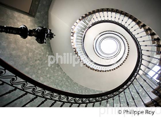 ESCALIER, HOTEL PARTICULIER, 18 EME SIECLE, BORDEAUX , GIRONDE. (33F19740.jpg)