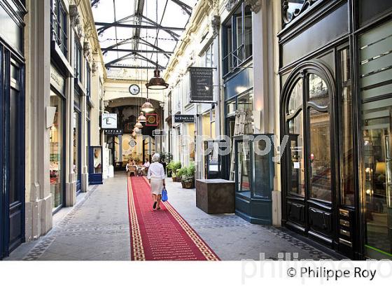 LE PASSAGE SARGET, 19 EME SIECLE, COURS DE L' INTENDANCE, BORDEAUX, GIRONDE. (33F19921.jpg)