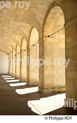 LA COUR MABLY, QUARTIER DES GRANDS HOMMES, BORDEAUX, GIRONDE. (33F20001.jpg)