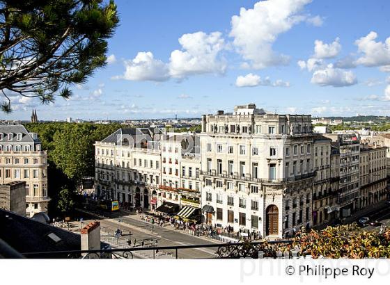 BORDEAUX, VU DEPUIS LA TERRASSE DU GRAND HOTEL DE BORDEAUX, GIRONDE. (33F20314.jpg)