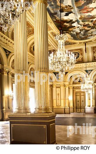 LE GRAND THEATRE, OPERA DE BORDEAUX, GIRONDE, AQUITAINE. (33F20606.jpg)