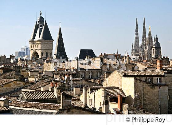 BORDEAUX VU  DEPUIS LA TOUR SAINT-MICHEL . (33F21610.jpg)
