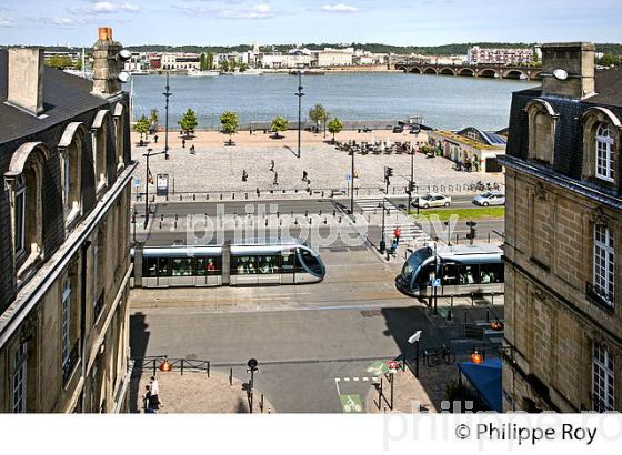 QUAI DE RICHELIEU ET LA GARONNE, BORDEAUX, GIRONDE. (33F21730.jpg)