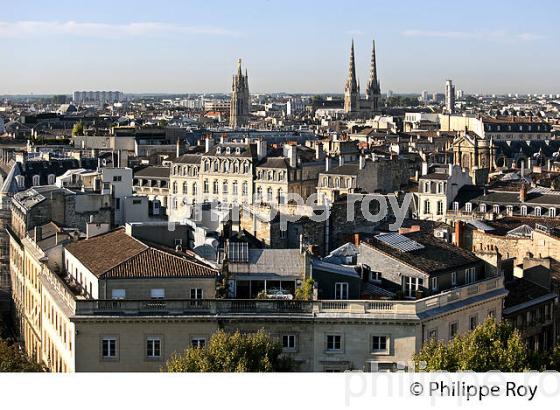 BORDEAUX VU DEPUIS LA COLONNE DES GIRONDINS, GIRONDE. (33F21837.jpg)