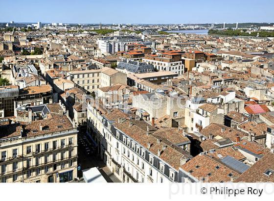 BORDEAUX VU DEPUIS LA TOUR PEY-BERLAND, GIRONDE. (33F21935.jpg)
