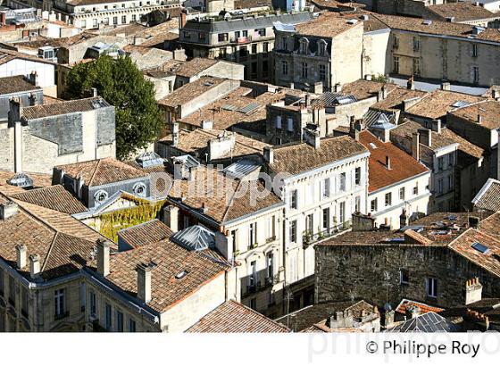 BORDEAUX VU DEPUIS LA TOUR PEY-BERLAND, GIRONDE. (33F22011.jpg)
