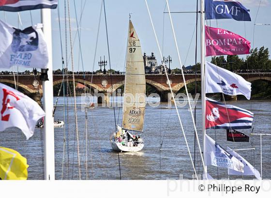 SOLITAIRE DU FIGARO, FETE DU FLEUVE , BORDEAUX, GIRONDE. (33F22633.jpg)