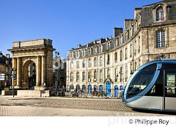 PORTE DE BOURGOGNE, FACADE DES QUAIS,QUAI DE RICHELIEU, BORDEAUX, GITRONDE. (33F24029.jpg)