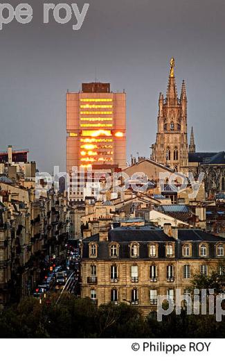 LA CATHEDRALE SAINT ANDRE ET QUARTIER MERIADECK, VILLE DE BORDEAUX, GIRONDE. (33F24040.jpg)