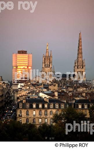 LA CATHEDRALE SAINT ANDRE ET QUARTIER MERIADECK, VILLE DE BORDEAUX, GIRONDE. (33F24101.jpg)