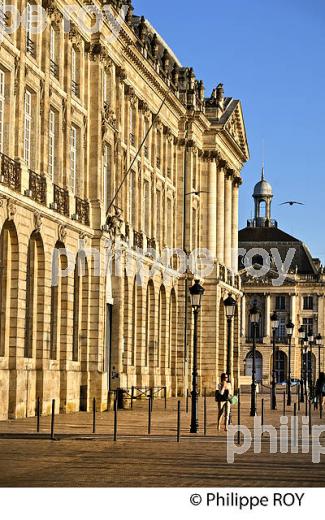 LE PALAIS DE LA BOURSE, FACADE DES QUAIS , VILLE DE BORDEAUX, GIRONDE. (33F24126.jpg)