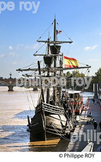 CARAQUE DE MAGELLAN, VIEUX GREEMENT, LA GARONNE, PORT DE LA LUNE, VILLE DE BORDEAUX, GIRONDE. (33F24431.jpg)