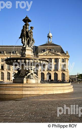 PLACE DE LA BOURSE, ET FONTAINE DES TROIS GRACES,   VILLE DE BORDEAUX. (33F24510.jpg)