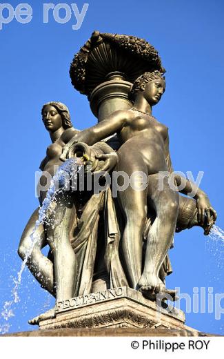 PLACE DE LA BOURSE, ET FONTAINE DES TROIS GRACES,   VILLE DE BORDEAUX. (33F24520.jpg)