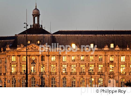 PALAIS  DE LA BOURSE, 18 EME SIECLE, PORT DE LA LUNE, VILLE DE BORDEAUX. (33F24535.jpg)