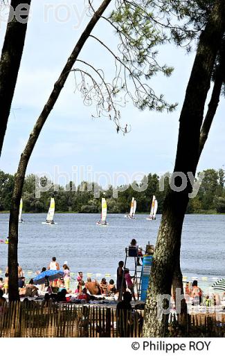 LA PLAGE ET LE LAC  DE BORDEAUX , GIRONDE. (33F25609.jpg)