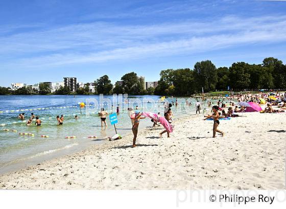 LA PLAGE ET LE LAC  DE BORDEAUX , GIRONDE. (33F25615.jpg)