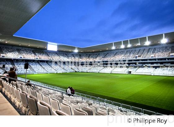 LE NOUVEAU STADE  DE BORDEAUX, GIRONDE, AQUITAINE. (33F25631.jpg)