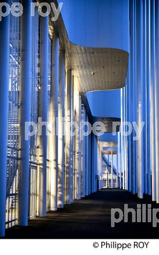 LE NOUVEAU STADE  DE BORDEAUX, GIRONDE, AQUITAINE. (33F25635.jpg)