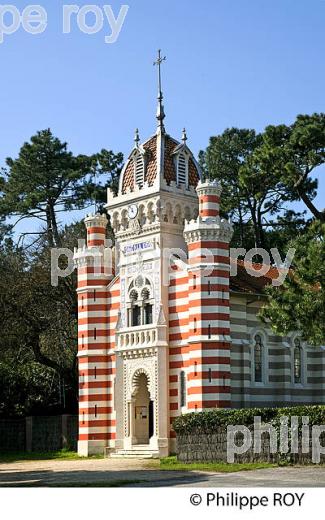 EGLISE DU QUARTIER DE L' HERBE, PRESQU' ILE DU CAP FERRET, BASSIN D' ARCACHON, GIRONDE. (33F27208.jpg)