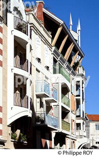 LE COEUR DE VILLE D' ARCACHON, COTE ATLANTIQUE, GIRONDE, AQUITAINE. (33F27727.jpg)