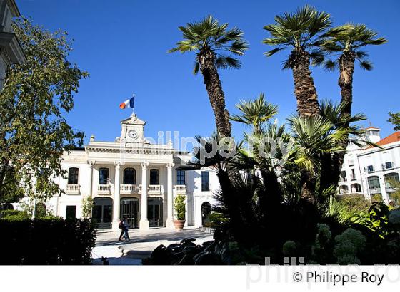 HOTEL DE VILLE D' ARCACHON, COTE ATLANTIQUE, GIRONDE, AQUITAINE. (33F27739.jpg)