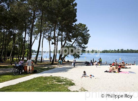 LA PLAGE DU LAC DE BORDEAUX , VILLE DE  BRUGES, BORDEAUX METROPOLE, GIRONDE. (33F28209.jpg)