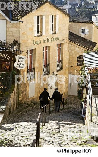 RUE DU TERTRE DE LA TENTE, CITE DE SAINT EMILION, GIRONDE. (33F28924.jpg)