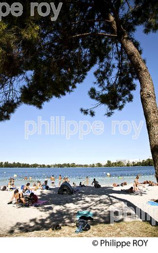 LA PLAGE DU LAC DE BORDEAUX ,  BORDEAUX METROPOLE, GIRONDE. (33F29602.jpg)
