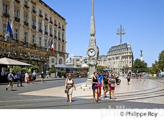 PLACE DE LA COMEDIE, QUARTIER DU TRIANGLE, BORDEAUX , GIRONDE. (33F30130.jpg)