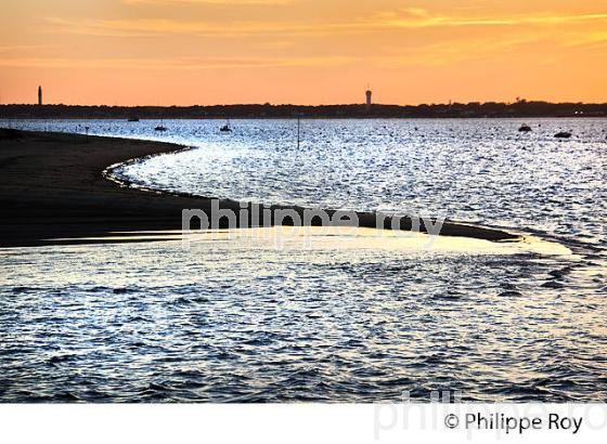 COUCHER DE SOLEIL, LA GRANDE PLAGE  D' ARCACHON, GIRONDE. (33F31917.jpg)