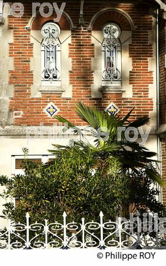 VILLA ARCACHONNAISE DE LA VILLE D' ETE,  ARCACHON, GIRONDE. (33F32020.jpg)