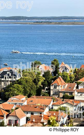 LA VILLE D' ETE D' ARCACHON ET LE BASSIN, GIRONDE. (33F32114.jpg)