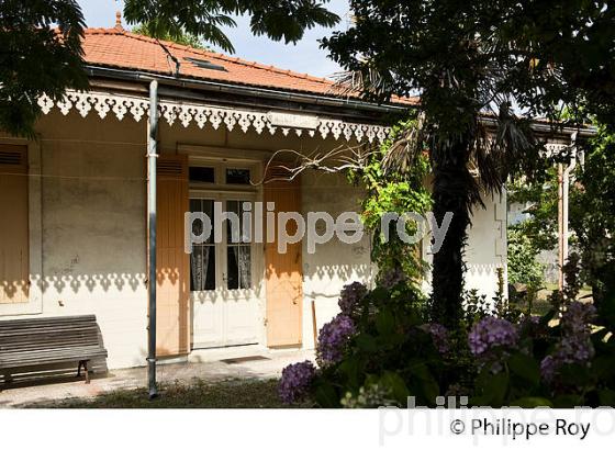 VILLA TRADITIONNELLE DU BASSIN D' ARCACHON, ANDERNOS-LES-BAINS, GIRONDE. (33F32502.jpg)