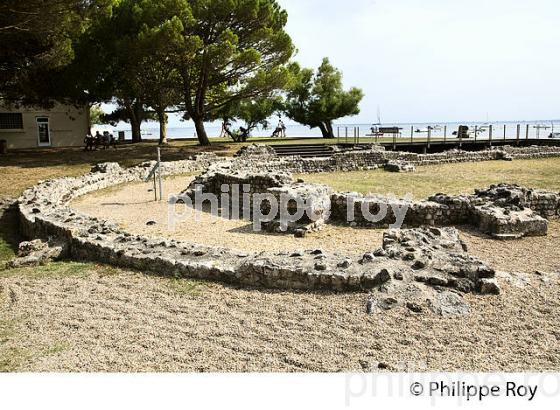 VILLA GALLO-ROMAINE, ANDERNOS-LES-BAINS, BASSIN D' ARCACHON, GIRONDE. (33F32503.jpg)