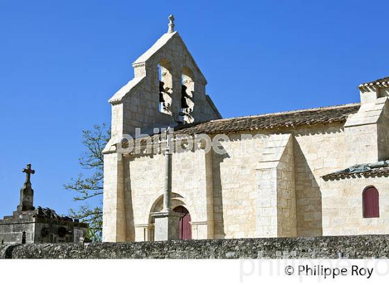 EGLISE ROMANE DE MOUILLAC, PAYS DU  FRONSADAIS,  GIRONDE. (33F35002.jpg)