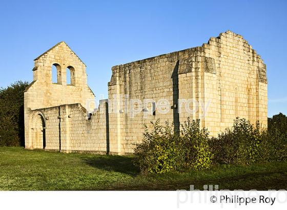 CHAPELLE DE VILLEMARTIN, MOULIETS ET VILLEMARTIN, ENTRE DEUX MERS, GIRONDE. (33F35338.jpg)