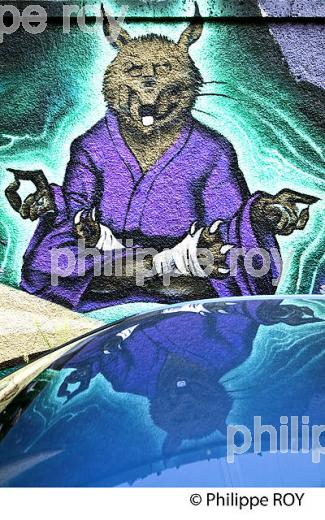 GRAFFITI, STREET ART, QUARTIER DE LA BASTIDE, BORDEAUX, GIRONDE. (33F35924.jpg)