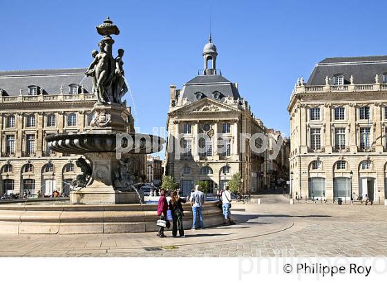 PLACE DE LA BOURSE, ET FONTAINE DES TROIS GRACES, VILLE DE BORDEAUX, GIRONDE. (33F36308.jpg)