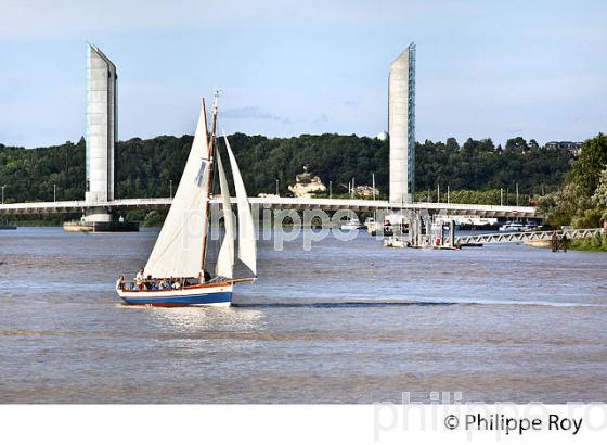 VIEUX GREEMENT, FETE DU VIN, LES QUAIS? QUAIS, VILLE DE BORDEAUX, GIRONDE. (33F36328.jpg)